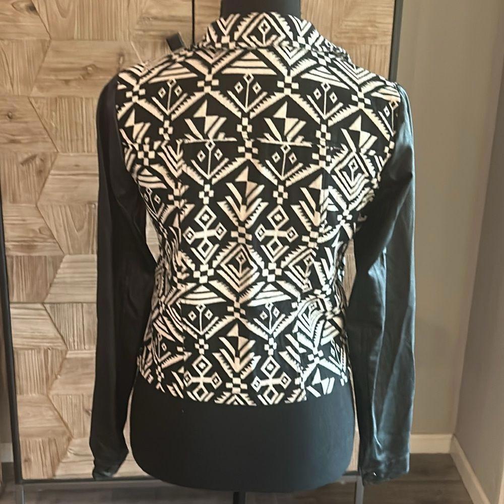 Blu Pepper Womens Moto Jacket Small Black White Aztec Print Bohochic - Picture 5 of 9